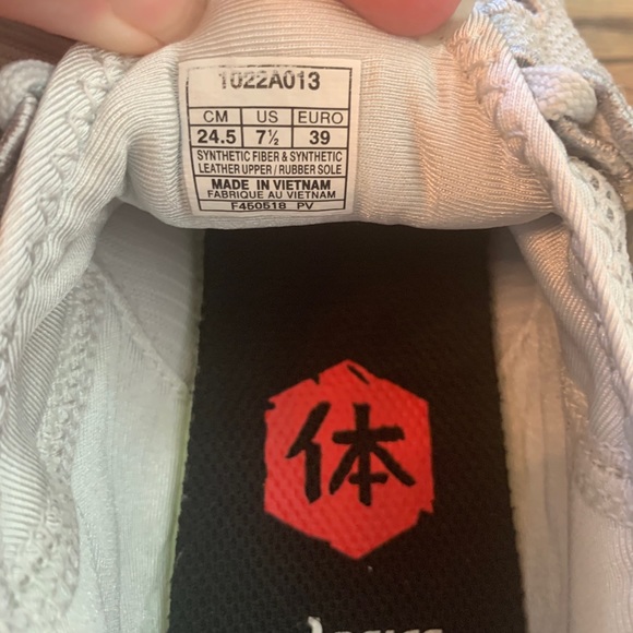 Asics Hypergel-SAI Women's Sportstyle Shoes - Picture 7 of 8